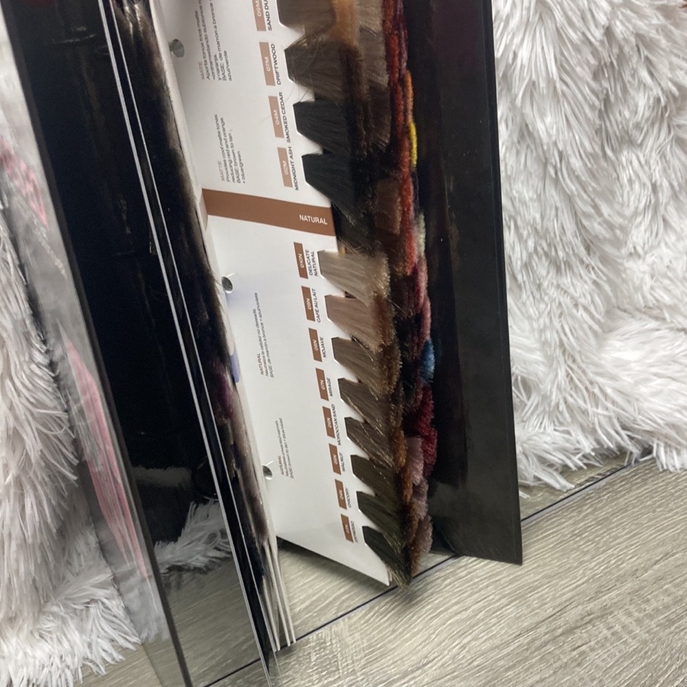 Redken Shades EQ Pink and Black Haircolor Set swatch book - Picture 11 of 16